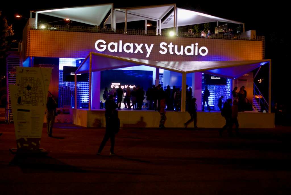 GALAXY STUDIO 8