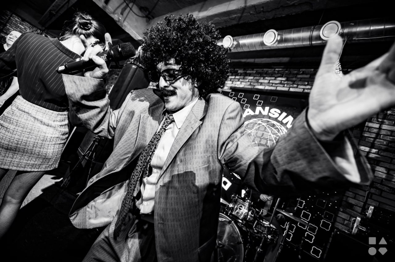 МОЯ ЗВАЙ БОРАТ!