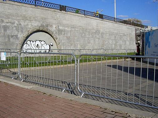 FUN BARRIER