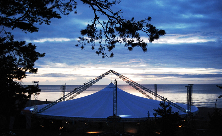 SKYTENT 2018