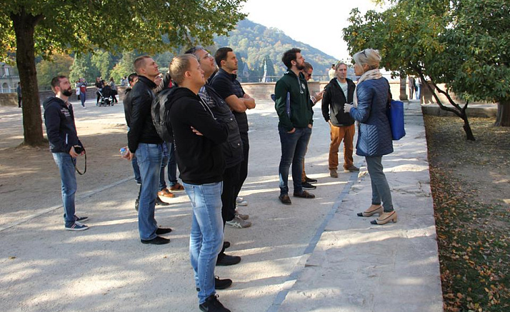 LAYHER CUSTOMERS VISIT