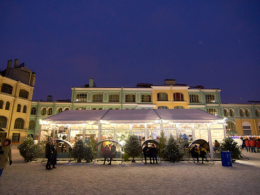 WINE TENT