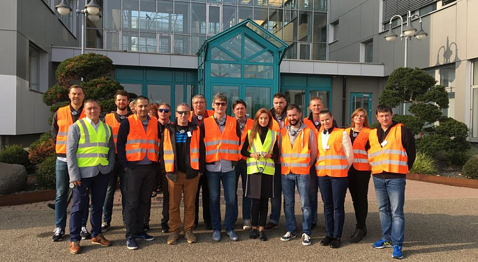 LAYHER CUSTOMERS VISIT