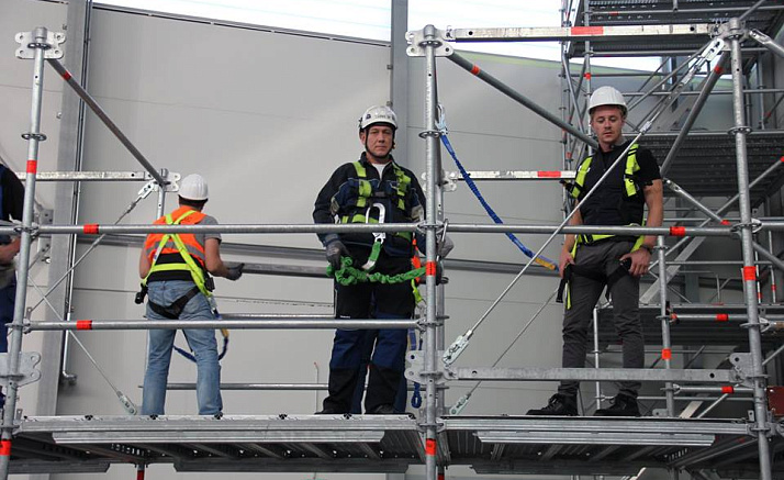 LAYHER CUSTOMERS VISIT