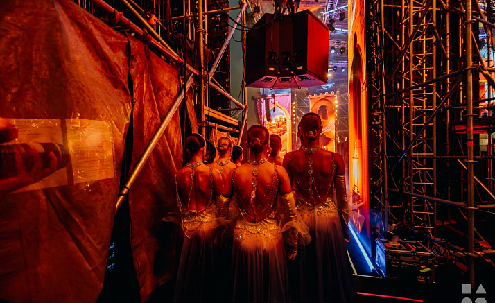 КЛАССИКА НА ДВОРЦОВОЙ